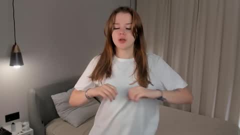 Snapshot of toriedaichendt chatting on November 2025 01:06:01 AM Kamilla online show from November 2025 01:06:01 AM