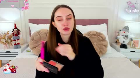 Tori online show from December 2025 06:30:02 AM