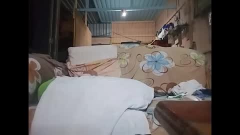 Snapshot of torito10 chatting on December 2025 01:35:02 AM tony hot online show from December 2025 01:35:02 AM