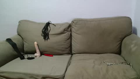 Snapshot of torturemaster chatting on April 2026 10:18:01 AM torturemaster online show from April 2026 10:18:01 AM