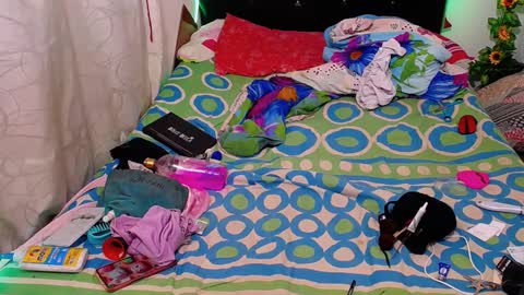 tory_montannaxx online show from January 2025 12:15:02 PM