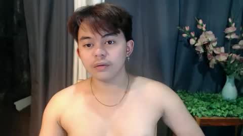 Snapshot of toshirokunn chatting on April 2026 08:18:01 AM Toshiro online show from April 2026 08:18:01 AM