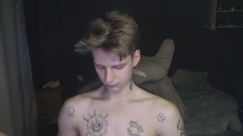 Snapshot of tosssska20 chatting on May 2026 08:36:02 PM Toshka online show from May 2026 08:36:02 PM