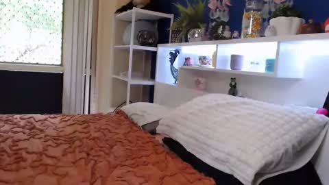 Milly online show from February 2026 11:03:02 PM