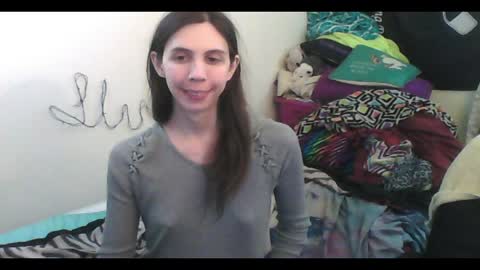 Luna online show from April 2026 06:19:01 AM