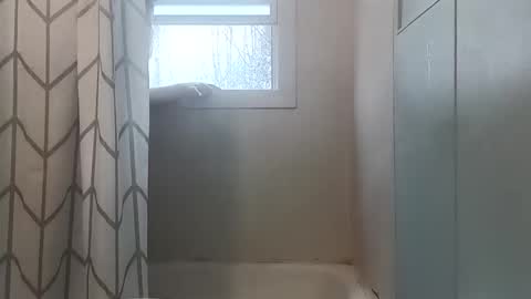 Snapshot of totallyawesome_65 chatting on March 2026 12:33:01 PM totallyawesome_65 online show from March 2026 12:33:01 PM