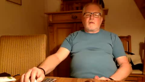 Snapshot of toto758 chatting on June 2026 08:57:01 PM toto758 online show from June 2026 08:57:01 PM