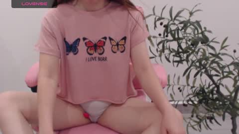 Angelina online show from September 2025 04:23:01 AM