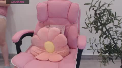 Angelina online show from September 2025 04:34:02 AM