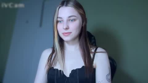 Snapshot of touch_and_run chatting on March 2026 03:39:01 PM touch_and_run online show from March 2026 03:39:01 PM