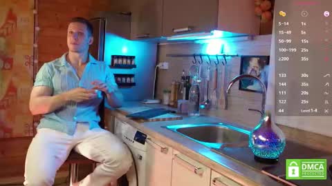 Paul online show from November 2025 04:13:02 AM