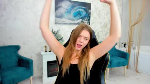 Snapshot of touch_the_heart chatting on February 2026 03:27:01 AM Touch The Heart online show from February 2026 03:27:01 AM