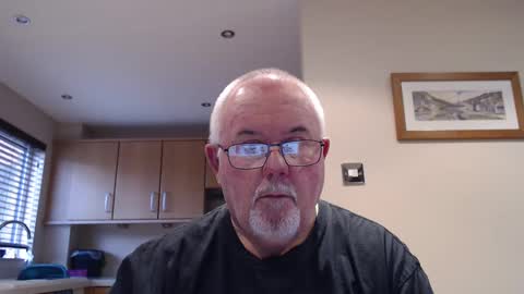 Snapshot of touchwood25 chatting on February 2025 02:37:01 PM TOUCHWOOD25 online show from February 2025 02:37:01 PM