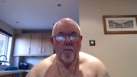 Snapshot of touchwood25 chatting on February 2025 03:58:02 PM TOUCHWOOD25 online show from February 2025 03:58:02 PM