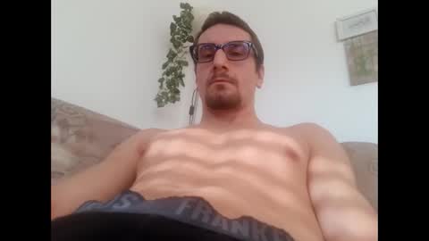 Snapshot of towlie90 chatting on December 2024 10:44:02 AM towlie90 online show from December 2024 10:44:02 AM