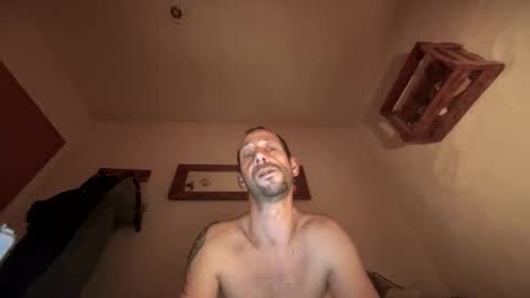 Snapshot of toxic2256191 chatting on February 2025 07:10:02 PM Toxic online show from February 2025 07:10:02 PM