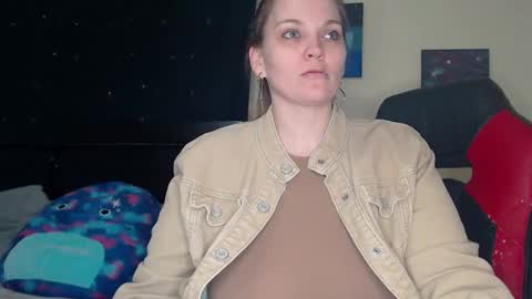 Snapshot of toxiclilly chatting on January 2025 11:22:02 AM Lilly Miss Mistress Goddess Maam Queen Boss online show from January 2025 11:22:02 AM