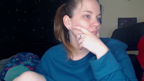 Snapshot of toxiclilly chatting on February 2025 08:20:01 AM Lilly Miss Mistress Goddess Maam Queen Boss online show from February 2025 08:20:01 AM