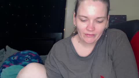 Snapshot of toxiclilly chatting on March 2025 08:16:02 AM Lilly Miss Mistress Goddess Maam Queen Boss online show from March 2025 08:16:02 AM