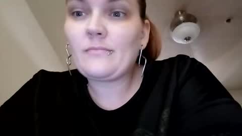 Lilly Miss Mistress Goddess Maam Queen Boss online show from April 2026 06:05:02 PM