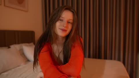 Bella online show from May 2026 08:14:01 PM