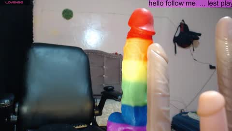 Snapshot of toxxxic_cams chatting on February 2025 04:59:02 AM toxca69 online show from February 2025 04:59:02 AM