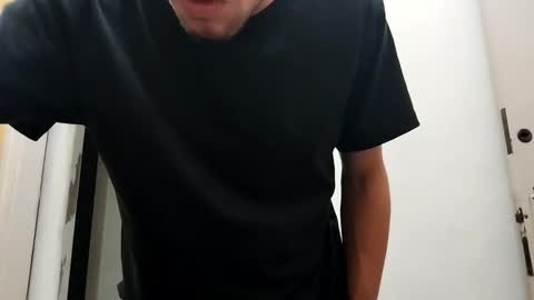 Snapshot of toyboysquirt chatting on April 2026 06:44:02 AM toyboysquirt online show from April 2026 06:44:02 AM