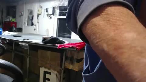 Snapshot of toydoc103 chatting on April 2026 09:43:01 AM toydoc103 online show from April 2026 09:43:01 AM