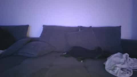 Snapshot of toyy_boy chatting on December 2024 05:43:02 PM Tim online show from December 2024 05:43:02 PM