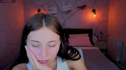Snapshot of tracey_gill chatting on July 2026 09:02:01 AM tracey_gill online show from July 2026 09:02:01 AM
