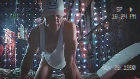 Snapshot of trailer_made chatting on January 2025 05:41:01 AM Ethan Nash online show from January 2025 05:41:01 AM