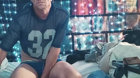 Snapshot of trailer_made chatting on January 2025 04:45:01 PM Ethan Nash online show from January 2025 04:45:01 PM