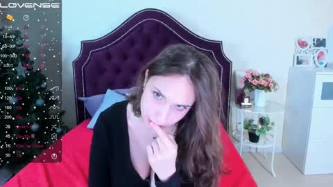 Kate online show from January 2025 08:33:01 AM