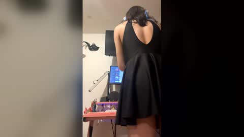 Snapshot of transgirlfriend chatting on June 2026 01:27:01 AM transgirlfriend online show from June 2026 01:27:01 AM