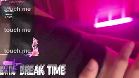 Snapshot of translustybabe chatting on November 2025 10:42:02 PM STACY online show from November 2025 10:42:02 PM