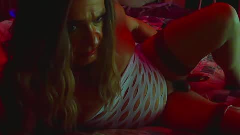 Snapshot of transmisshun chatting on January 2025 12:59:01 PM transmisshun online show from January 2025 12:59:01 PM