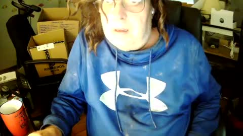 Snapshot of transmtfhello chatting on July 2026 07:01:01 PM Peter online show from July 2026 07:01:01 PM