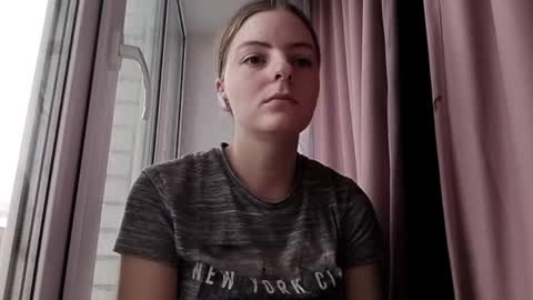 Snapshot of transualevai chatting on April 2026 01:42:02 PM Mari online show from April 2026 01:42:02 PM