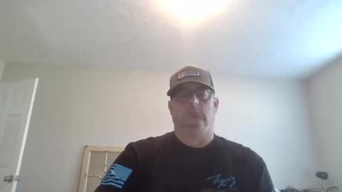 Snapshot of travelingman53 chatting on October 2025 06:31:02 PM Travelingman53 online show from October 2025 06:31:02 PM