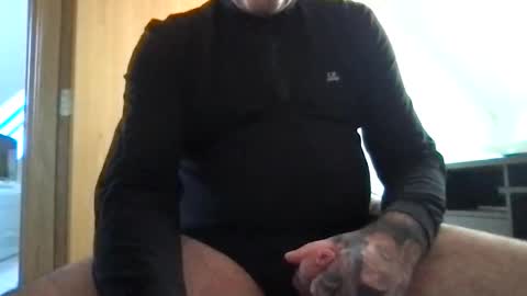 Snapshot of travis7373 chatting on November 2025 02:28:01 PM travis7373 online show from November 2025 02:28:01 PM