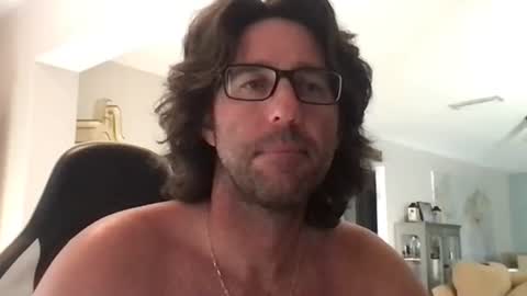 TravisKenn online show from May 2026 11:40:01 AM