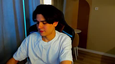 travisrivas online show from March 2026 10:23:02 AM