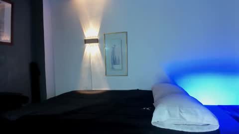 Snapshot of travistanner28 chatting on November 2025 06:34:01 PM TRAV - INDEPENDENT MODEL online show from November 2025 06:34:01 PM