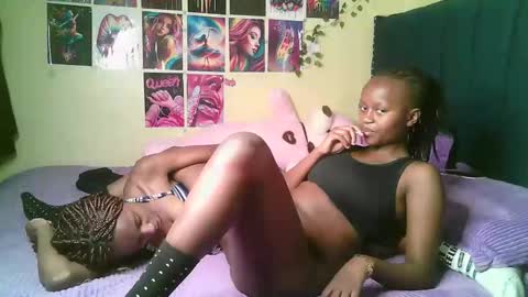 trazic_ online show from November 2025 09:14:01 PM