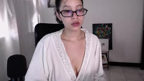 Snapshot of treasuresz chatting on March 2026 06:23:02 PM Emily online show from March 2026 06:23:02 PM