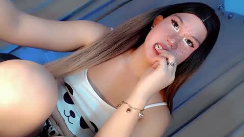 Snapshot of treatmelikeababe chatting on December 2024 05:00:01 PM YOUR SLUT online show from December 2024 05:00:01 PM