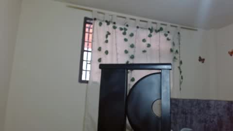 Snapshot of trebol_4 chatting on June 2026 02:33:01 PM trebol_4 online show from June 2026 02:33:01 PM