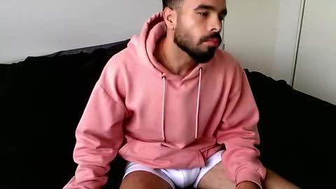 Hunter man online show from March 2025 09:17:01 PM