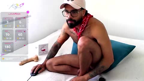 Hunter man online show from May 2026 04:36:02 PM