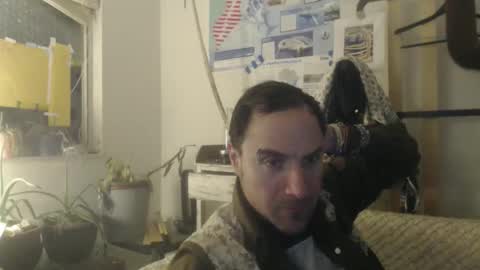 Snapshot of treehuggerhemp chatting on December 2025 07:03:02 AM TreeHugger queer online show from December 2025 07:03:02 AM